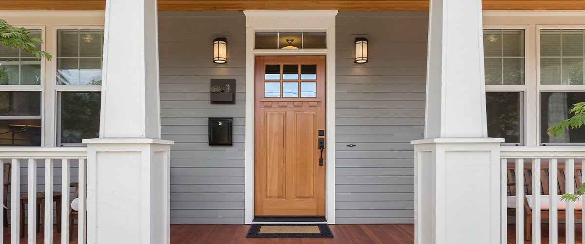 Beautiful entryway porch