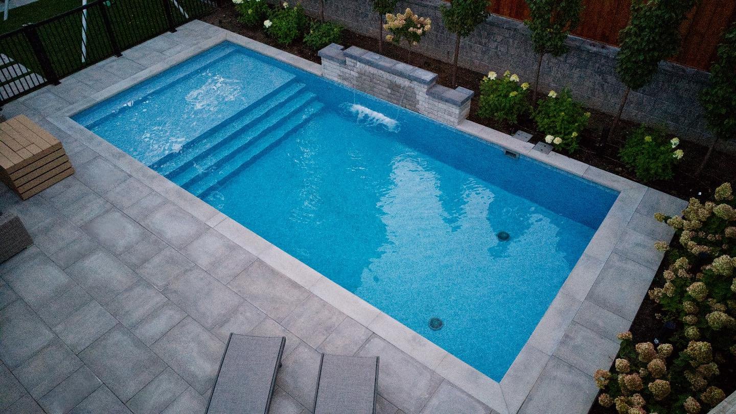 Vinyl Over Concrete/Steel Pools